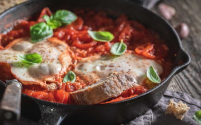 Volkoren stokbrood met shakshuka