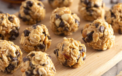 Havermout bollen met pindakaas en chocoladestukjes