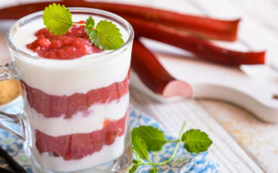Soja yoghurt met homemade rabarber jam
