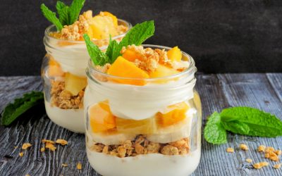 Soja kwark met mango en krokante muesli