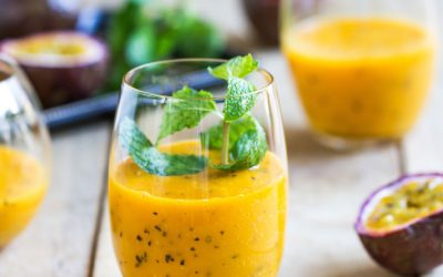 Smoothie sinaasappel, mango en passievrucht